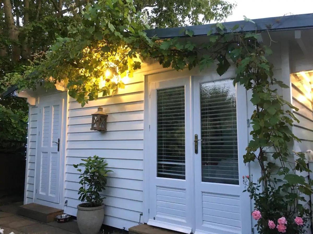 Garden Studio Cranbrook Exterior photo